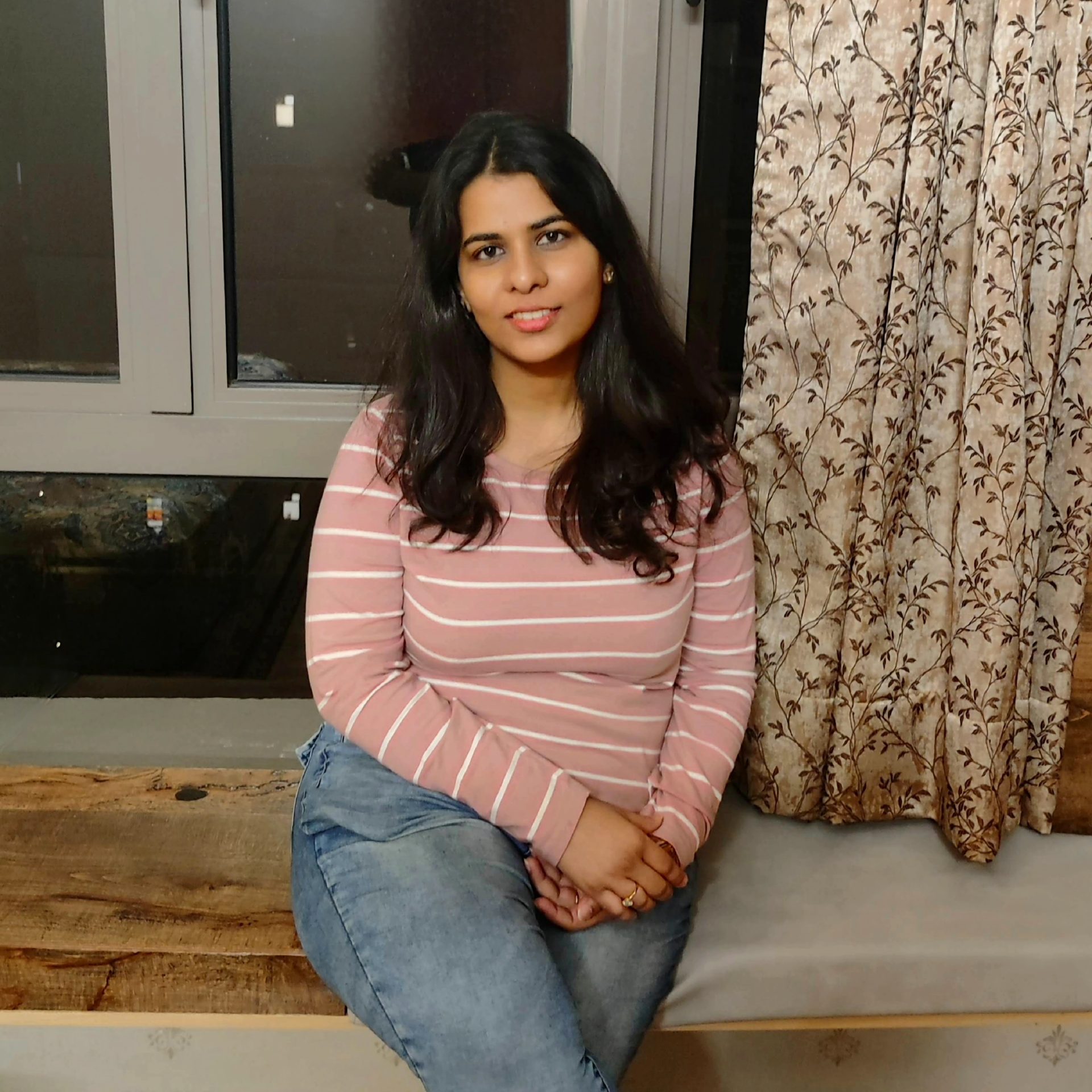 Dr. Radhika Sarawgi - Amazing Smiles Dental Clinic